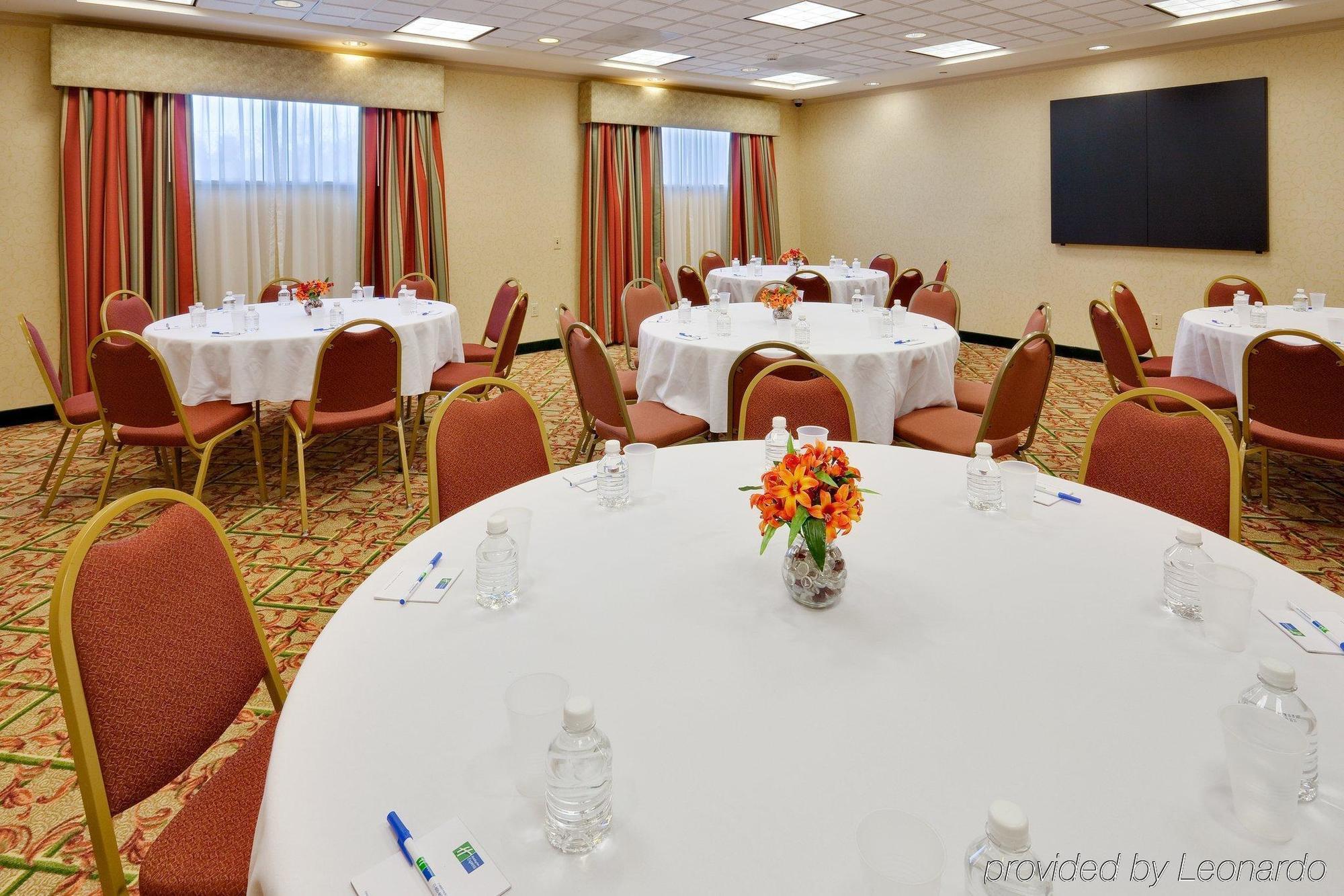 Holiday Inn Express Hotel & Suites Bethlehem By Ihg Exterior photo