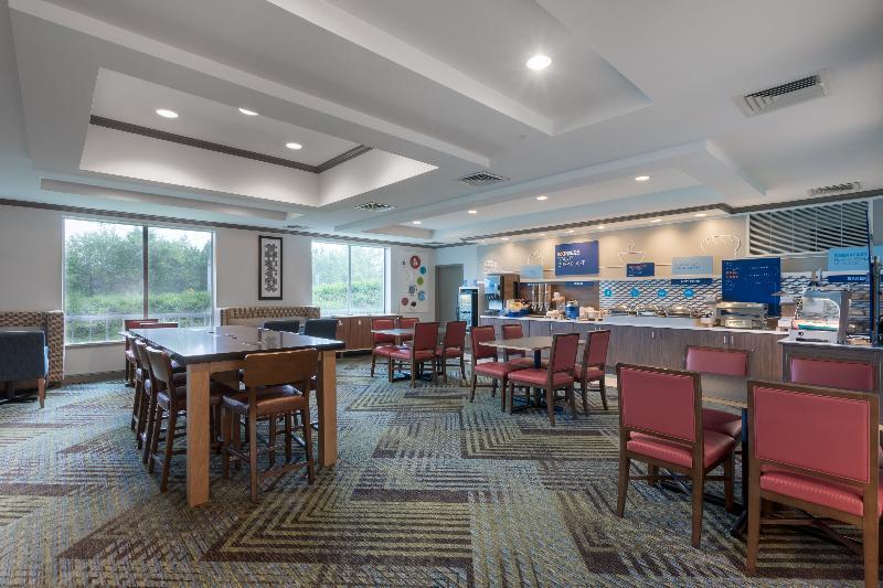 Holiday Inn Express Hotel & Suites Bethlehem By Ihg Exterior photo